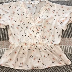 Sienna Sky blouse size Medium